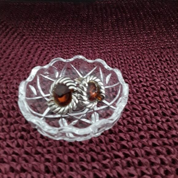 Elegant Vintage Clip-On Earrings | Gold & Silver Tones | Faceted Gemstone Center - Picture 2 of 4